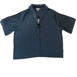 Nicole Miller. Women's blue satin blouse in Chinese color. Size L. Made in China